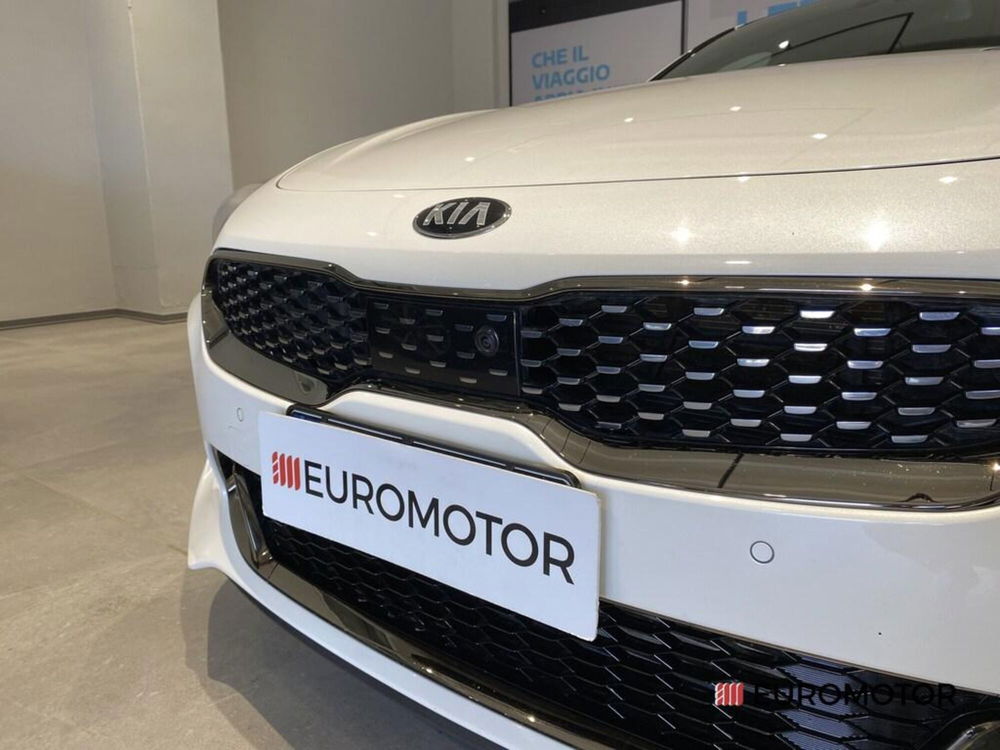 Kia Stinger usata a Bari (4)