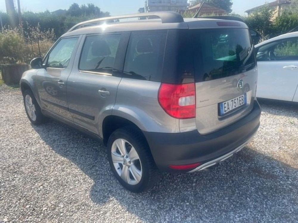 Skoda Yeti usata a Prato (10)