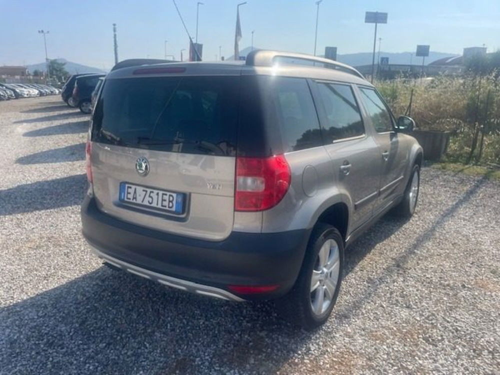 Skoda Yeti usata a Prato (12)