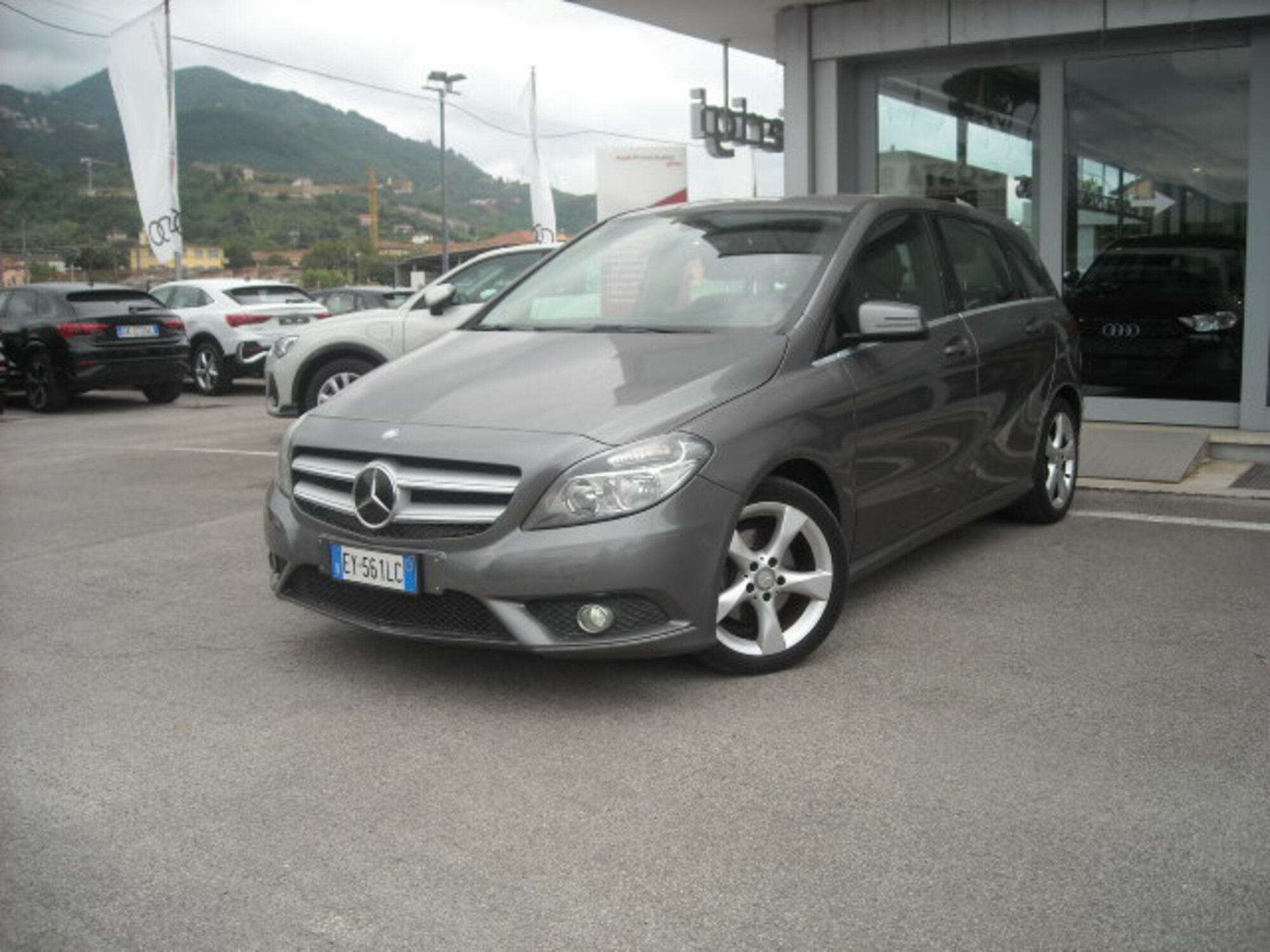 Mercedes-Benz Classe B 180 CDI Premium  del 2013 usata a Lucca