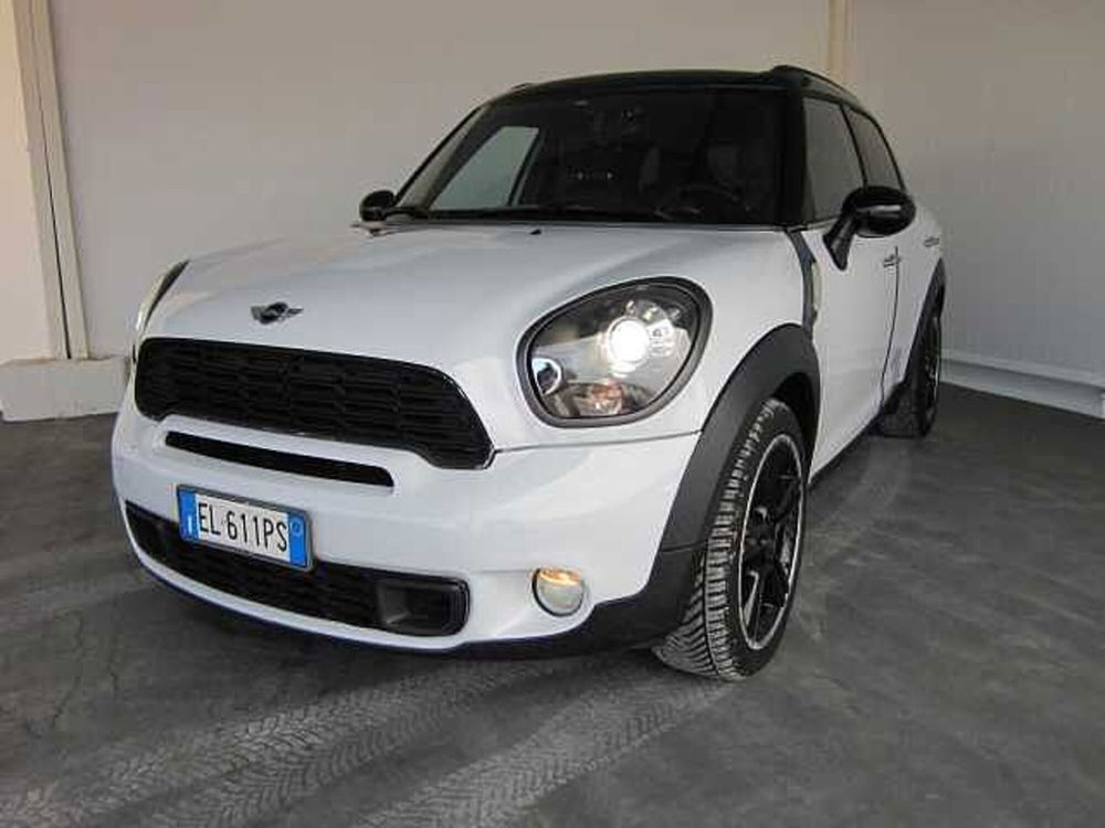 MINI Mini Countryman usata a Lucca