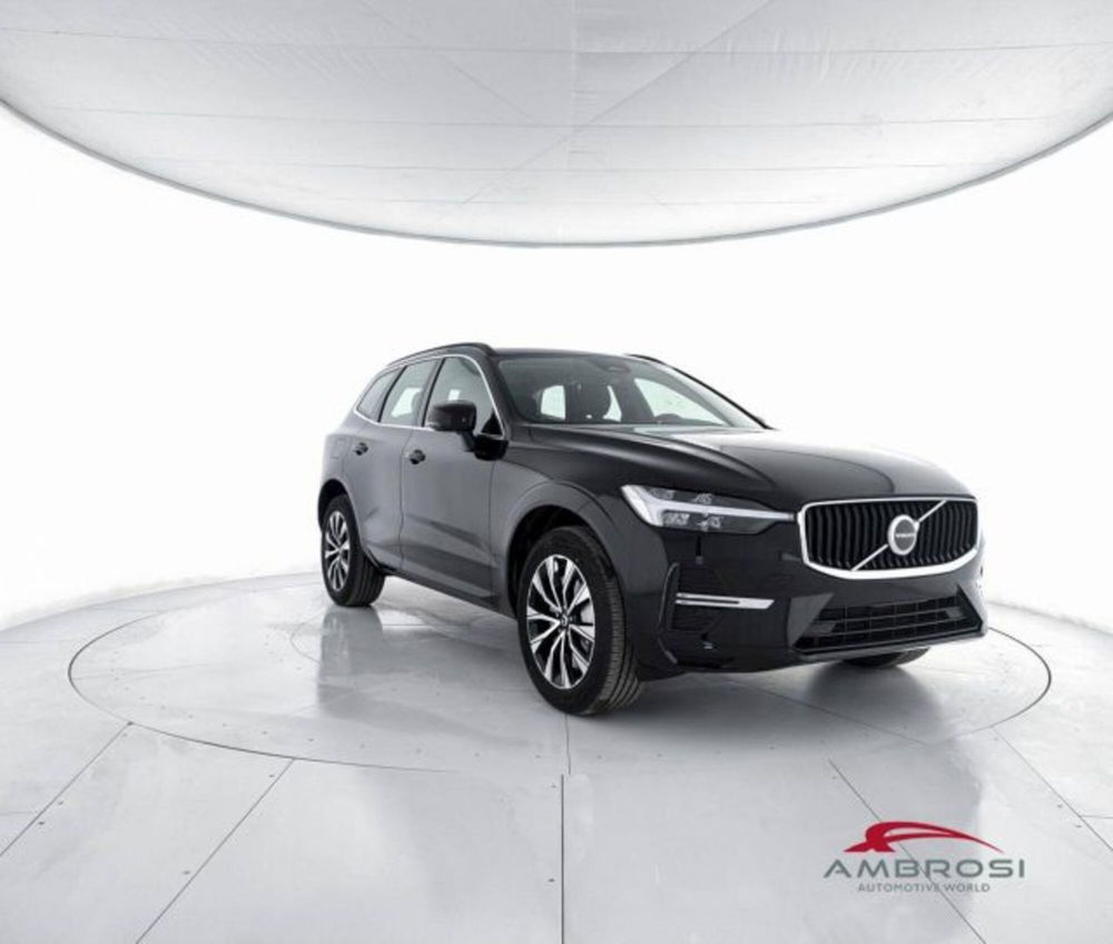 Volvo XC60 nuova a Perugia (2)