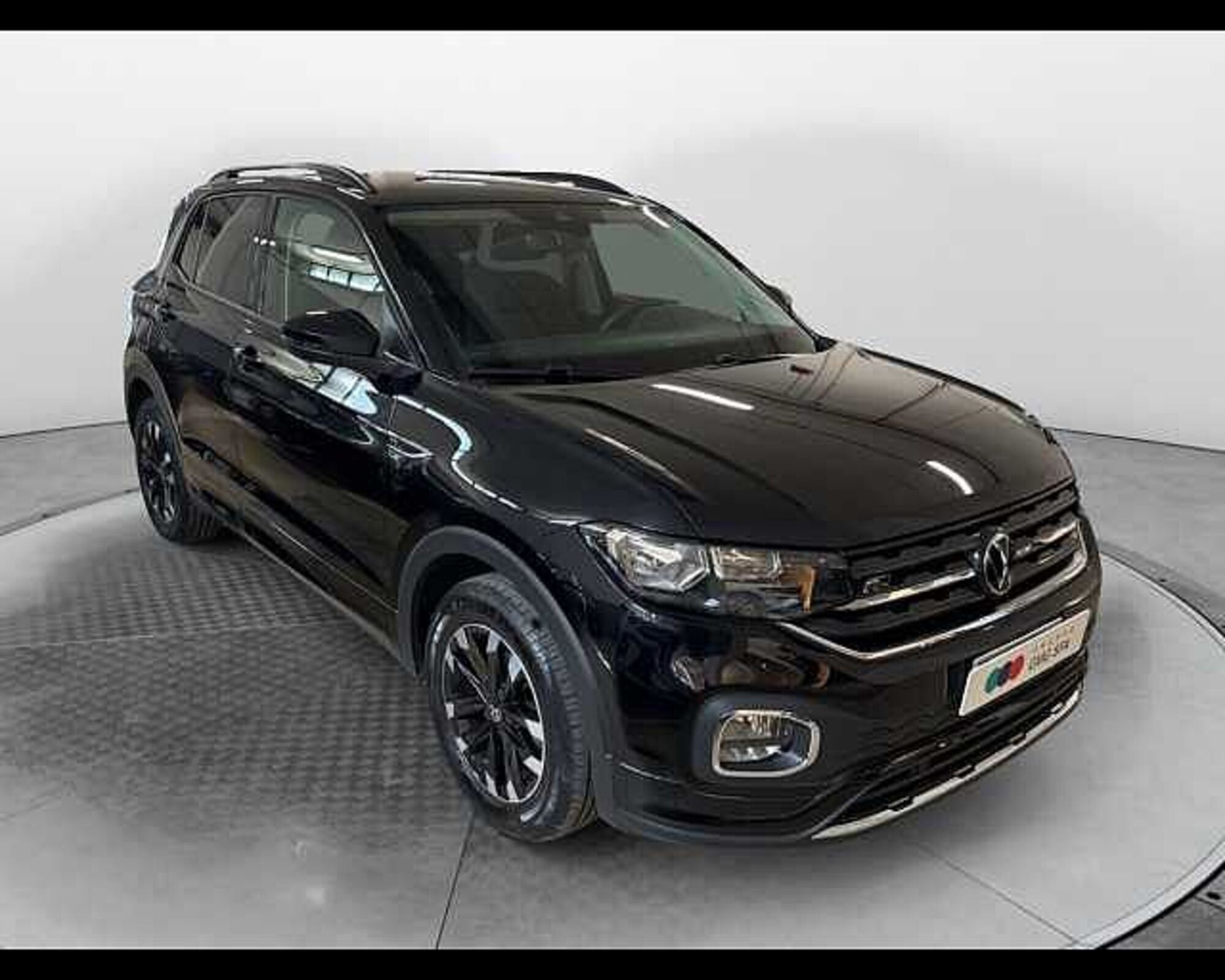 Volkswagen T-Cross 1.0 TSI 110 CV DSG Sport del 2022 usata a Prato