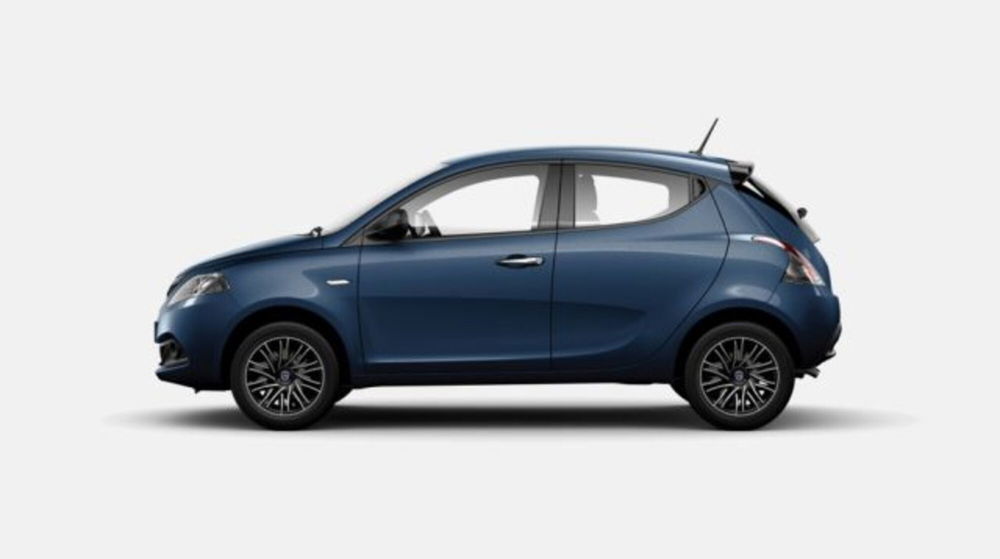 Lancia Ypsilon nuova a Biella (2)