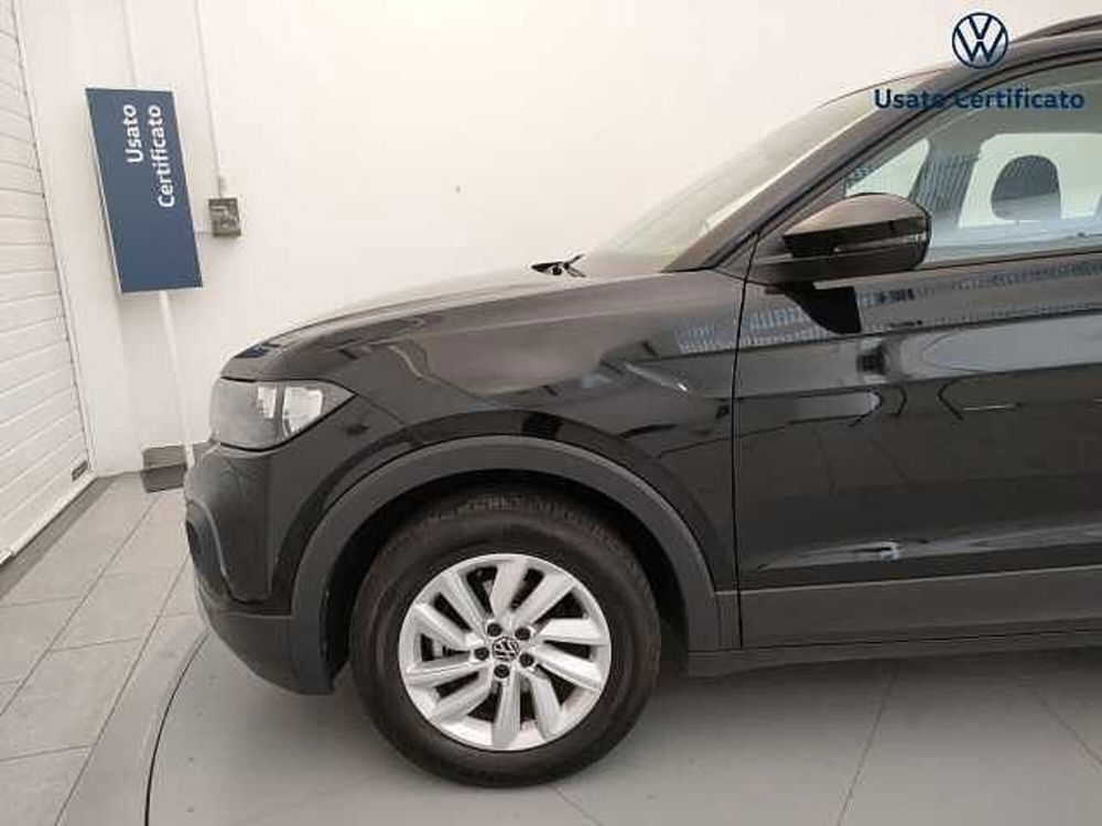 Volkswagen T-Cross usata a Varese (7)