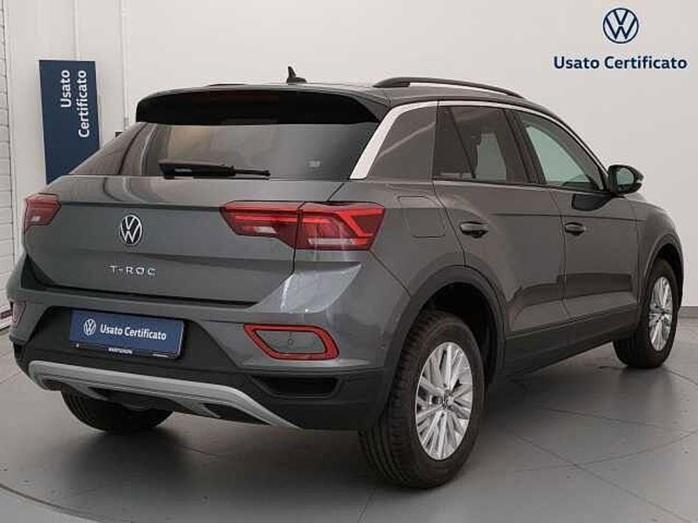 Volkswagen T-Roc nuova a Varese (5)