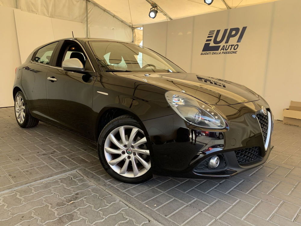 Alfa Romeo Giulietta usata a Firenze (5)