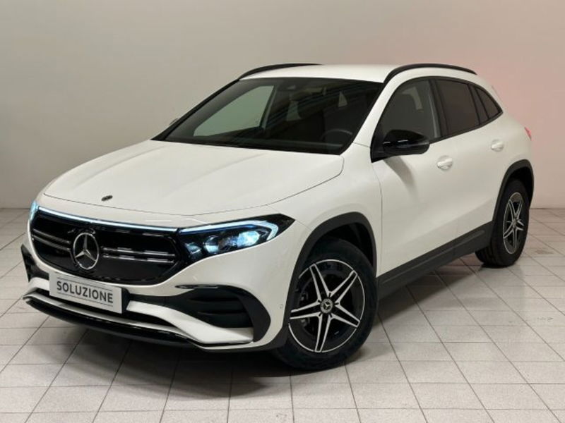 Mercedes-Benz EQA 250 Premium  del 2023 usata a Novara