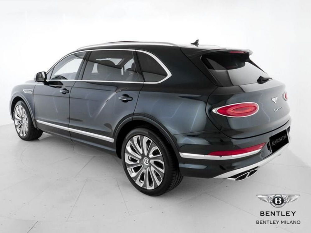 Bentley Bentayga usata a Milano (4)