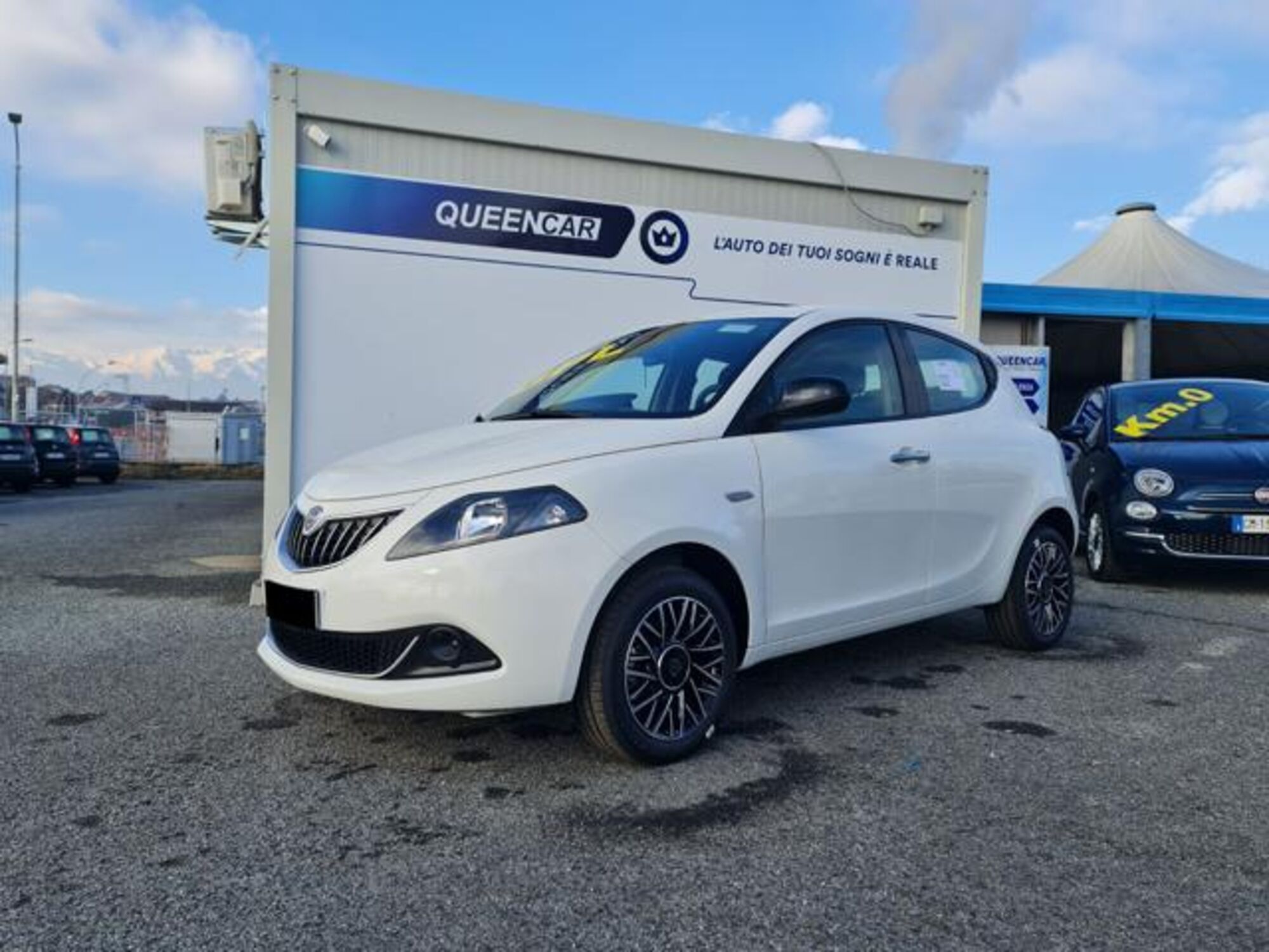 Lancia Ypsilon 1.2 69 CV 5 porte GPL Ecochic Platinum  nuova a Pianezza