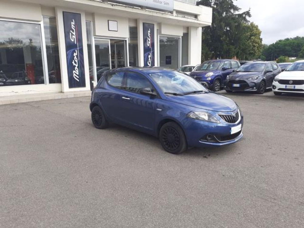 Lancia Ypsilon usata a Firenze (2)