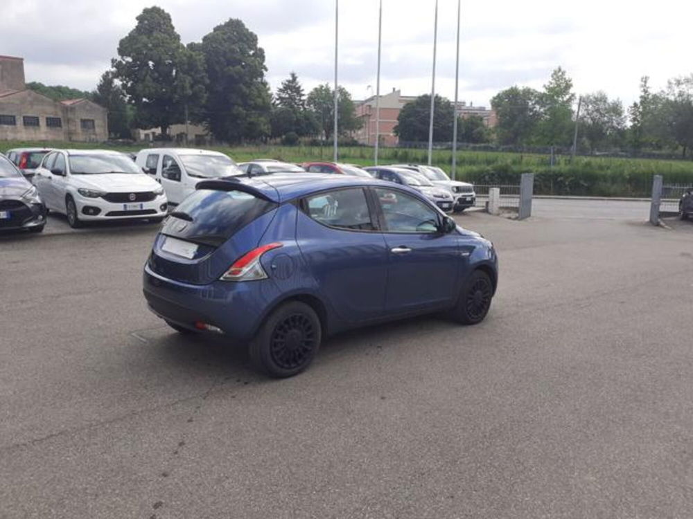 Lancia Ypsilon usata a Firenze (4)