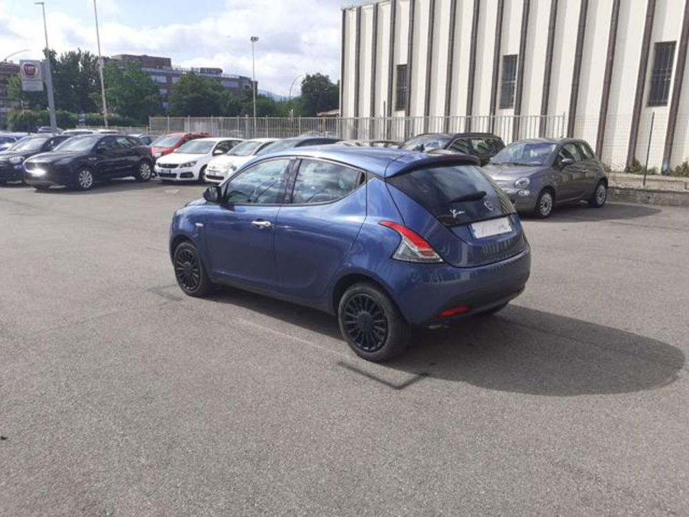 Lancia Ypsilon usata a Firenze (6)