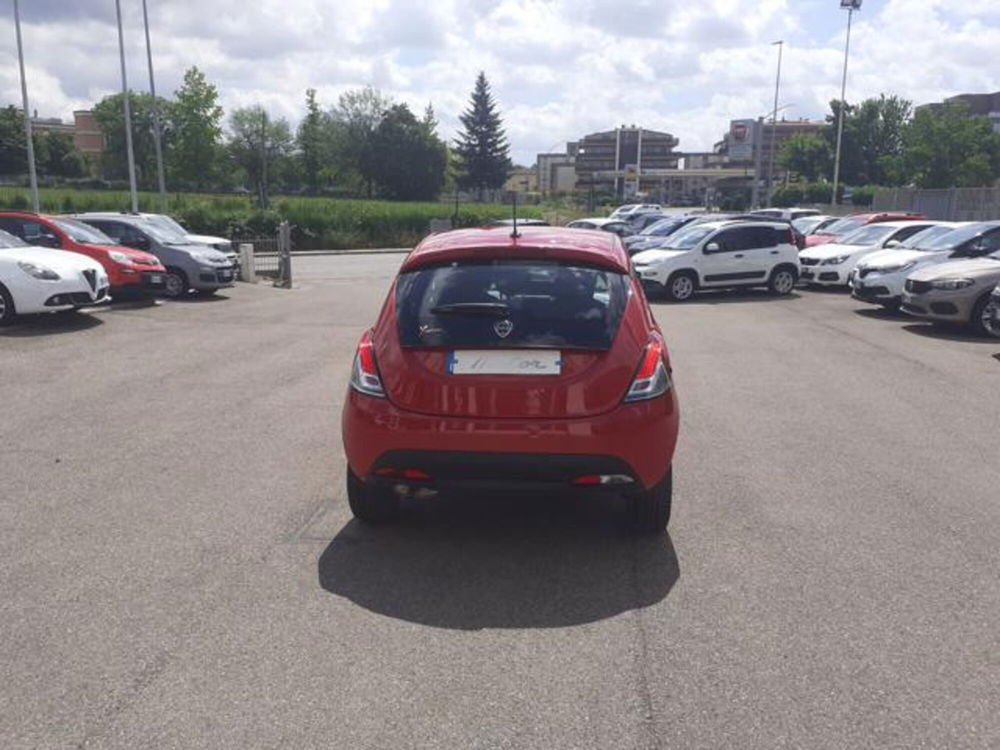 Lancia Ypsilon usata a Firenze (5)