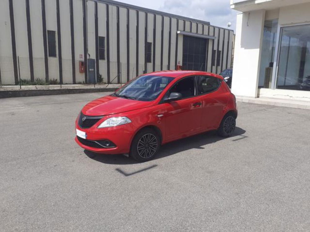 Lancia Ypsilon usata a Firenze (8)