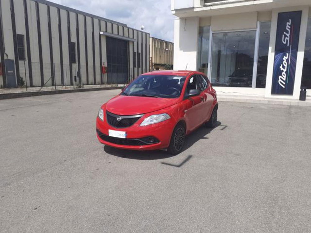 Lancia Ypsilon usata a Firenze (9)