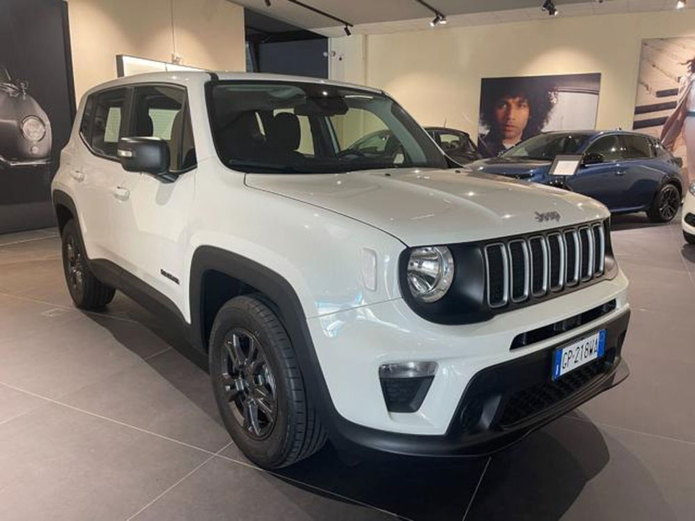 Jeep Renegade nuova a Aosta (3)