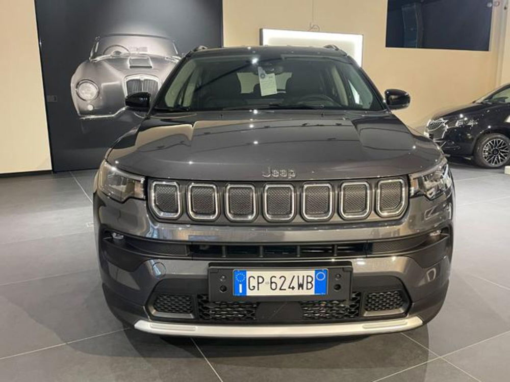 Jeep Compass nuova a Aosta (2)