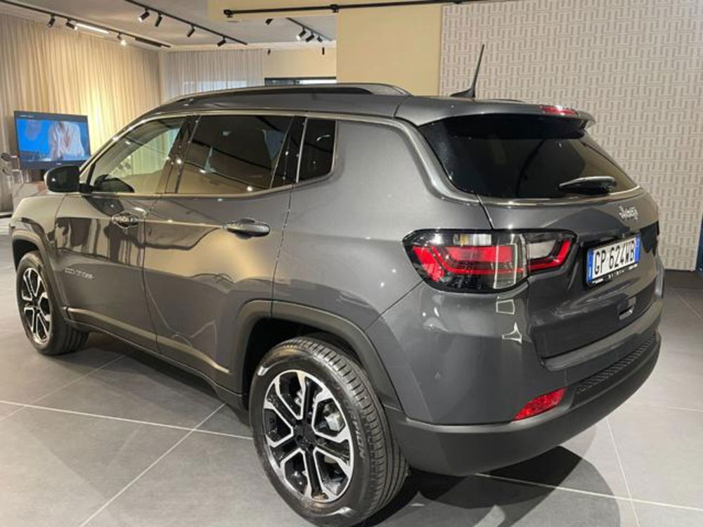 Jeep Compass nuova a Aosta (6)