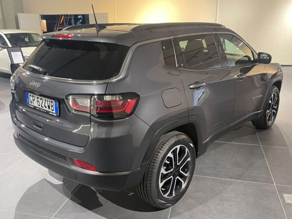 Jeep Compass nuova a Aosta (8)