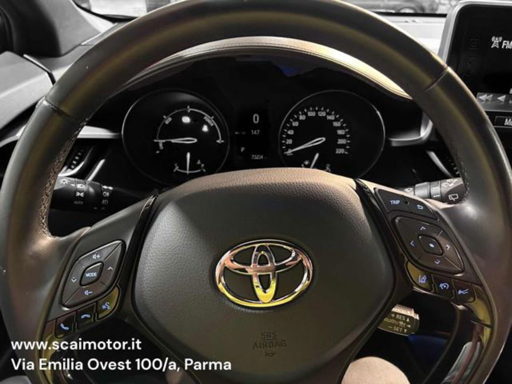 Toyota Toyota C-HR usata a Parma (18)