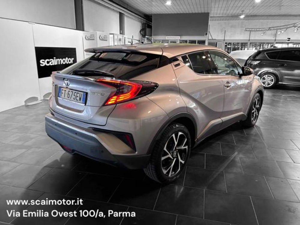 Toyota Toyota C-HR usata a Parma (8)