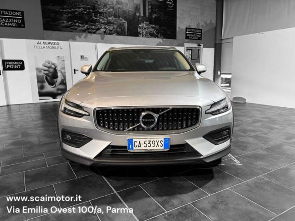 Volvo V60 Cross Country usata a Parma (2)