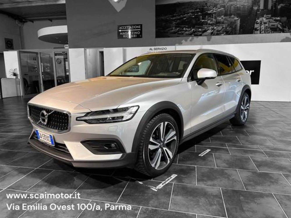 Volvo V60 Cross Country usata a Parma (3)