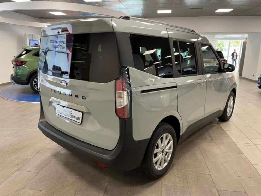 Ford Tourneo Courier nuova a Cuneo (5)