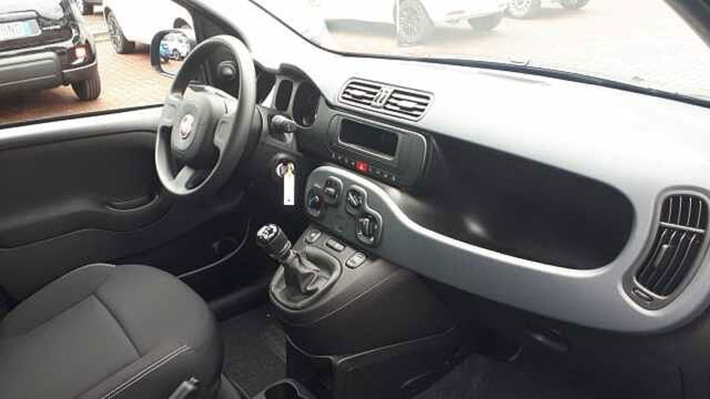 Fiat Panda nuova a Milano (14)