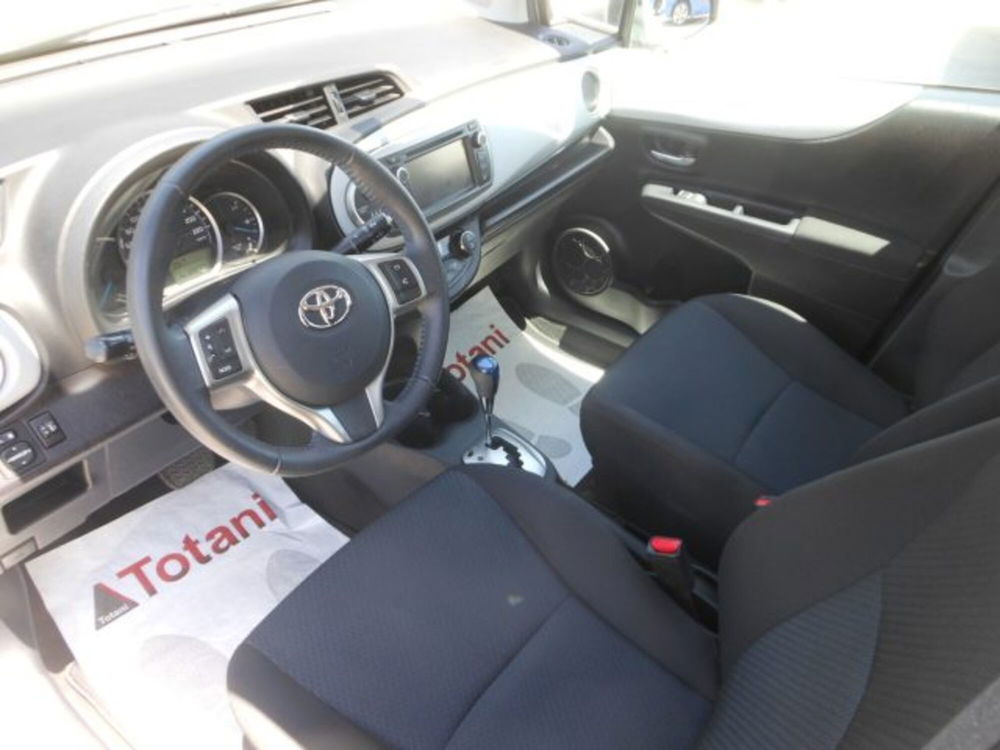 Toyota Yaris usata a L'Aquila (16)