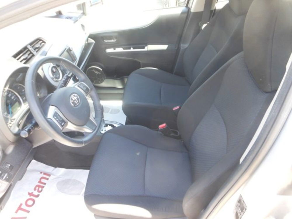 Toyota Yaris usata a L'Aquila (17)