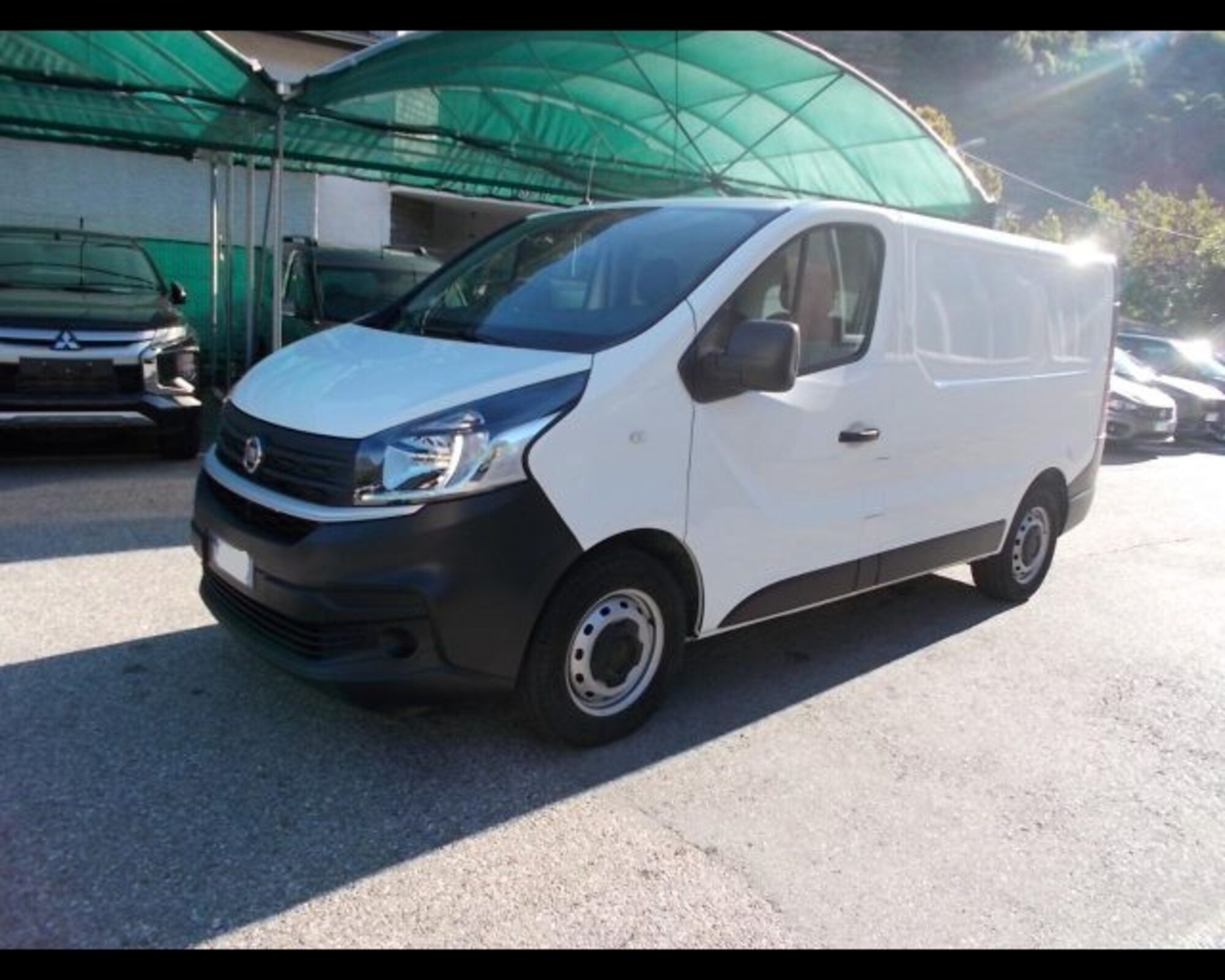 Fiat Talento Furgone Talento 2.0 Ecojet 120CV PL-TN Furgone 12q  del 2021 usata a Pont Saint Martin