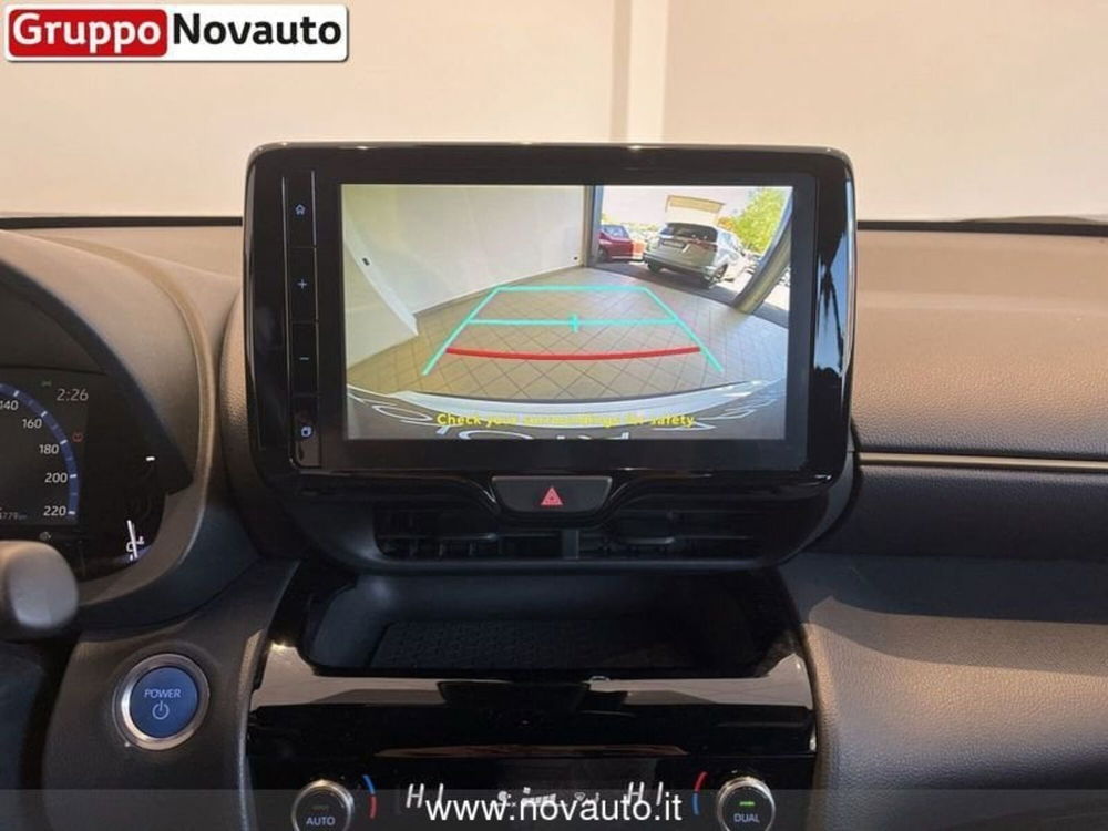 Toyota Yaris Cross usata a Varese (14)