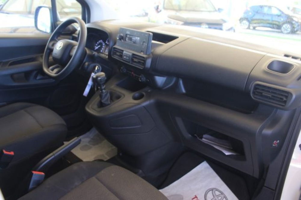 Toyota Proace City usata a Roma (9)