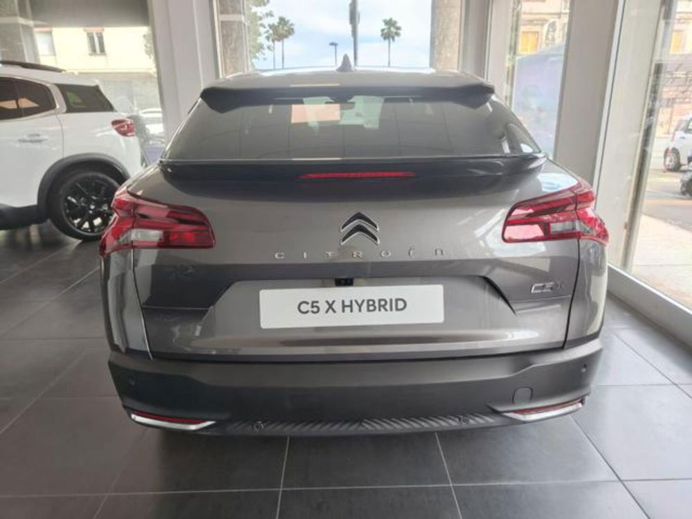 Citroen C5 X nuova a Savona (4)