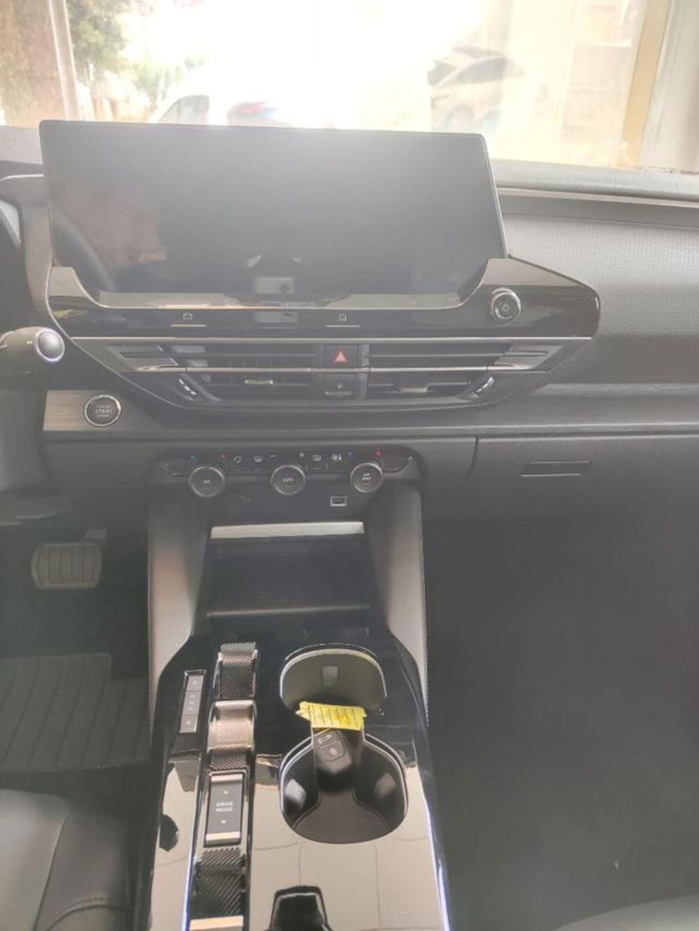 Citroen C5 X nuova a Savona (8)