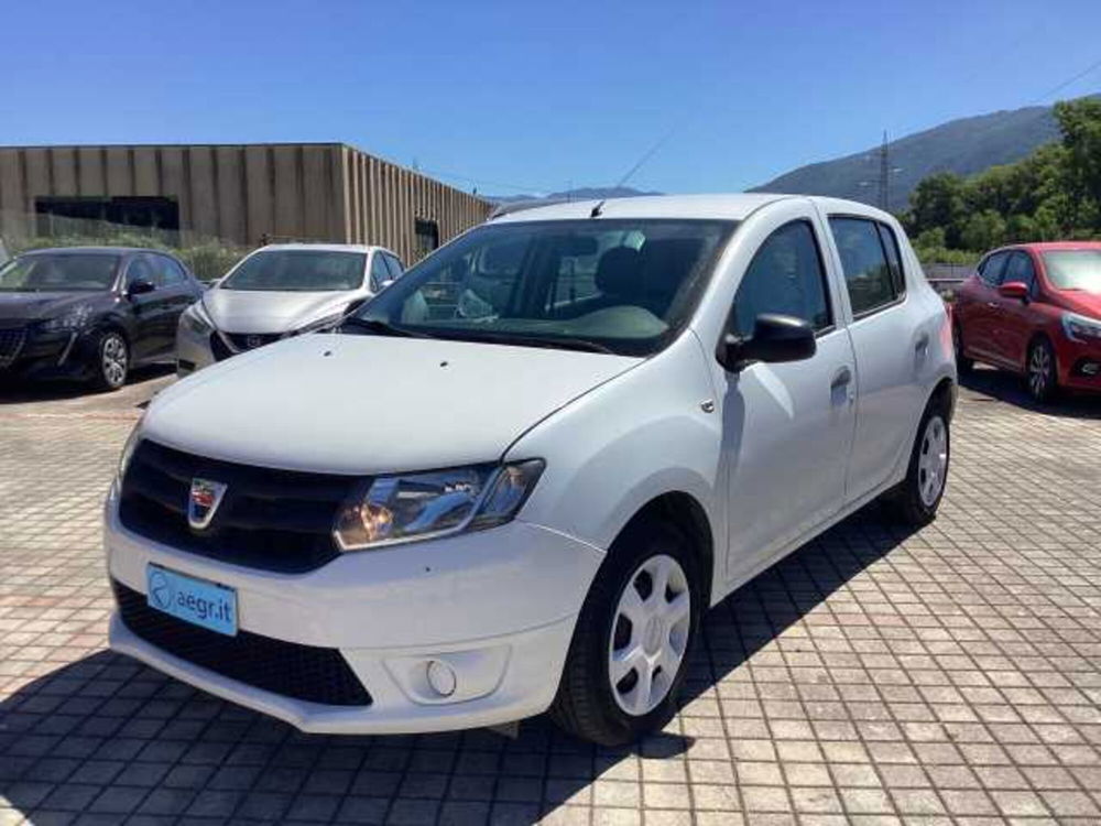 Dacia Sandero usata a Roma