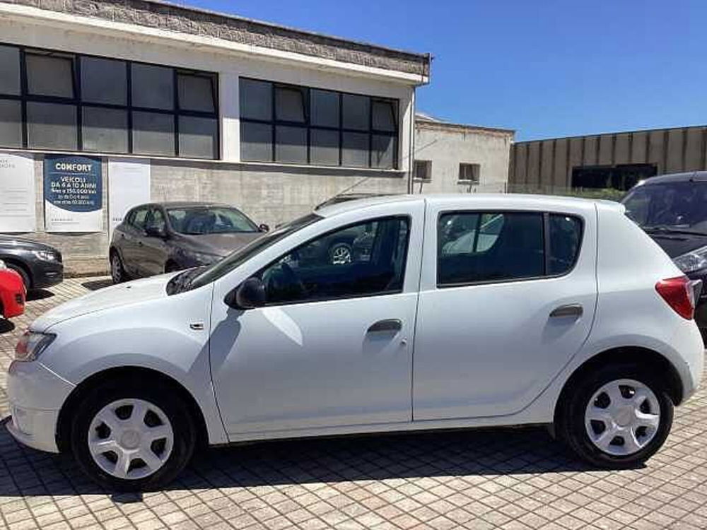 Dacia Sandero usata a Roma (2)