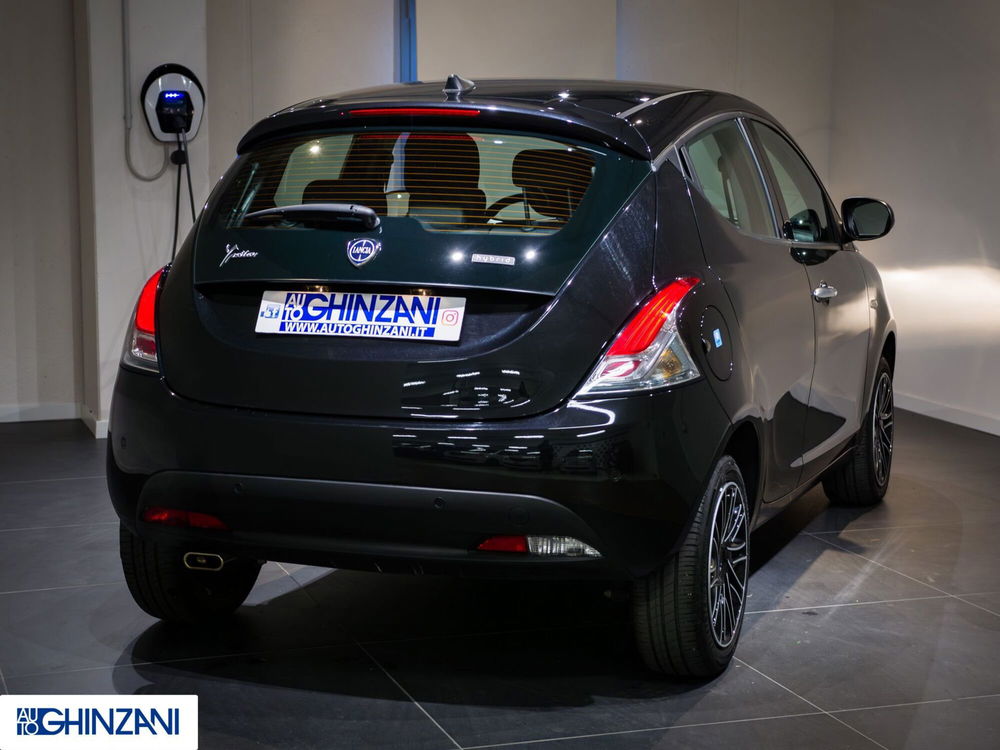 Lancia Ypsilon nuova a Bergamo (6)