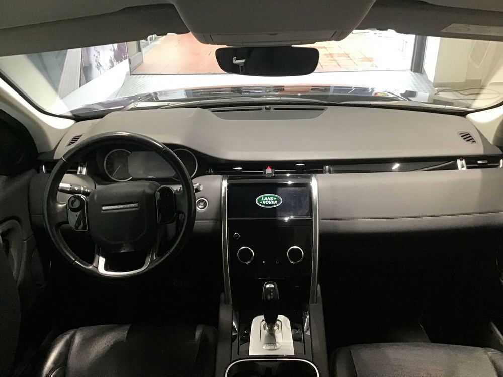 Land Rover Discovery Sport usata a Genova (7)