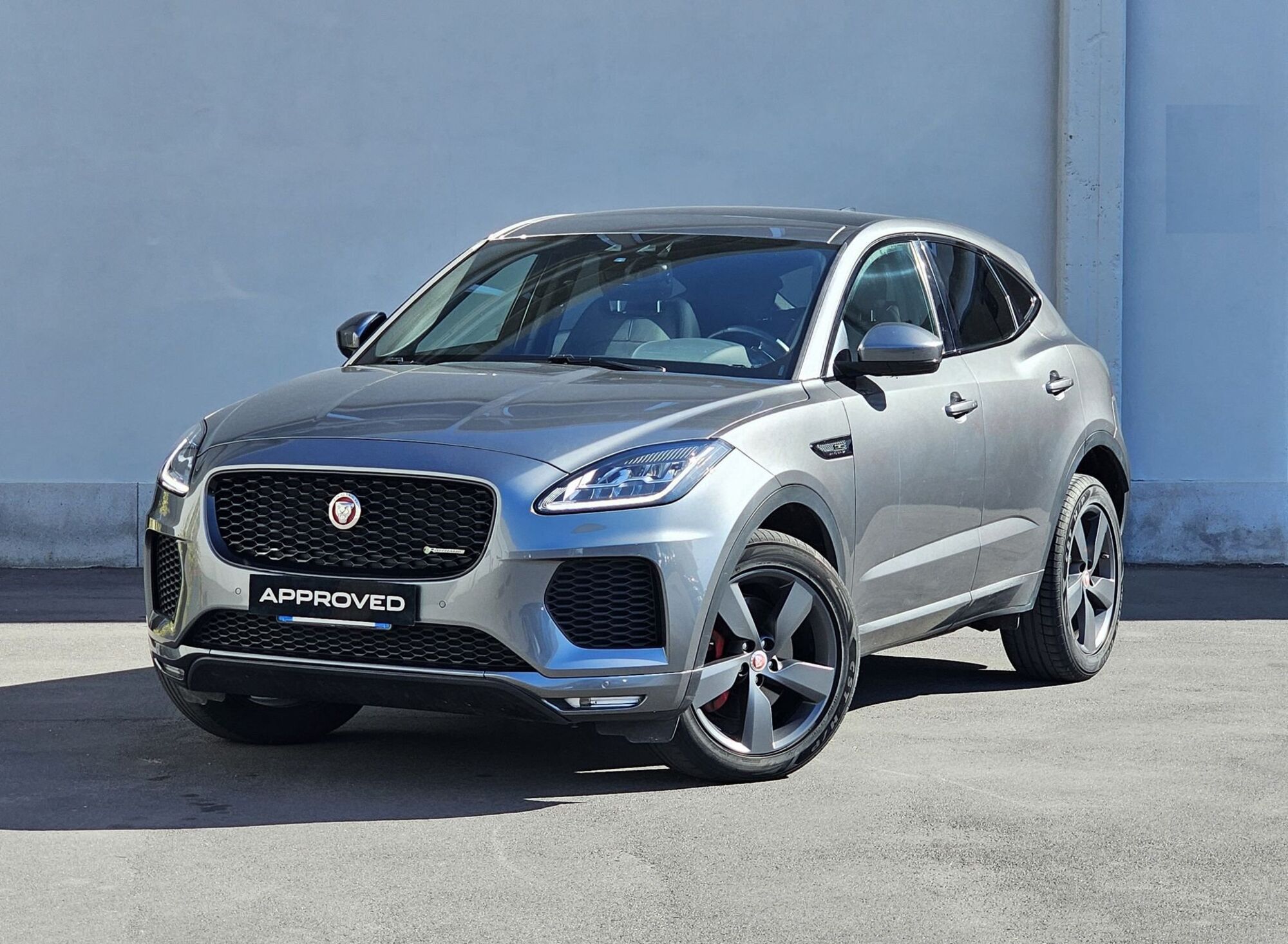 Jaguar E-Pace 2.0D 150 CV AWD aut. Chequered Flag del 2019 usata a Messina