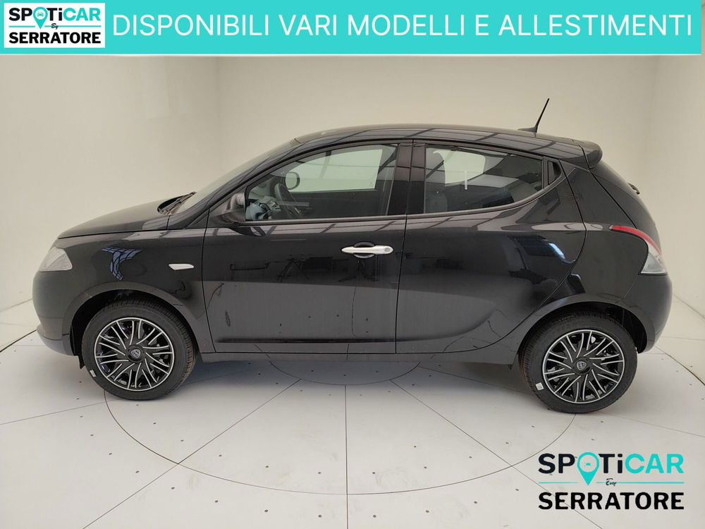 Lancia Ypsilon nuova a Como (4)