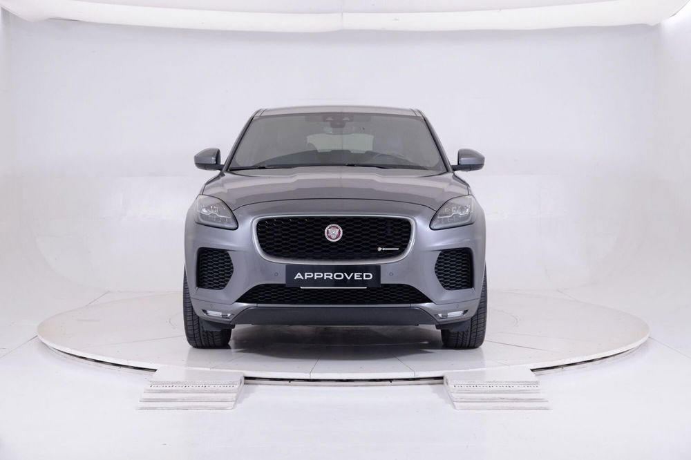 Jaguar E-Pace usata a Torino (8)