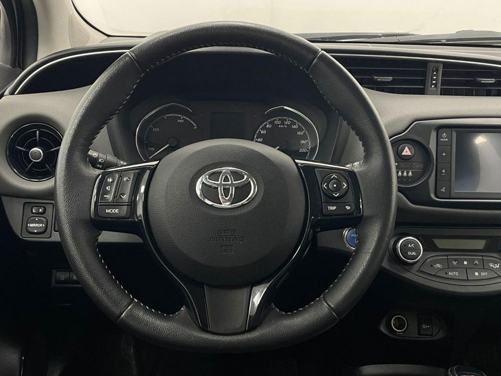 Toyota Yaris usata a Como (10)