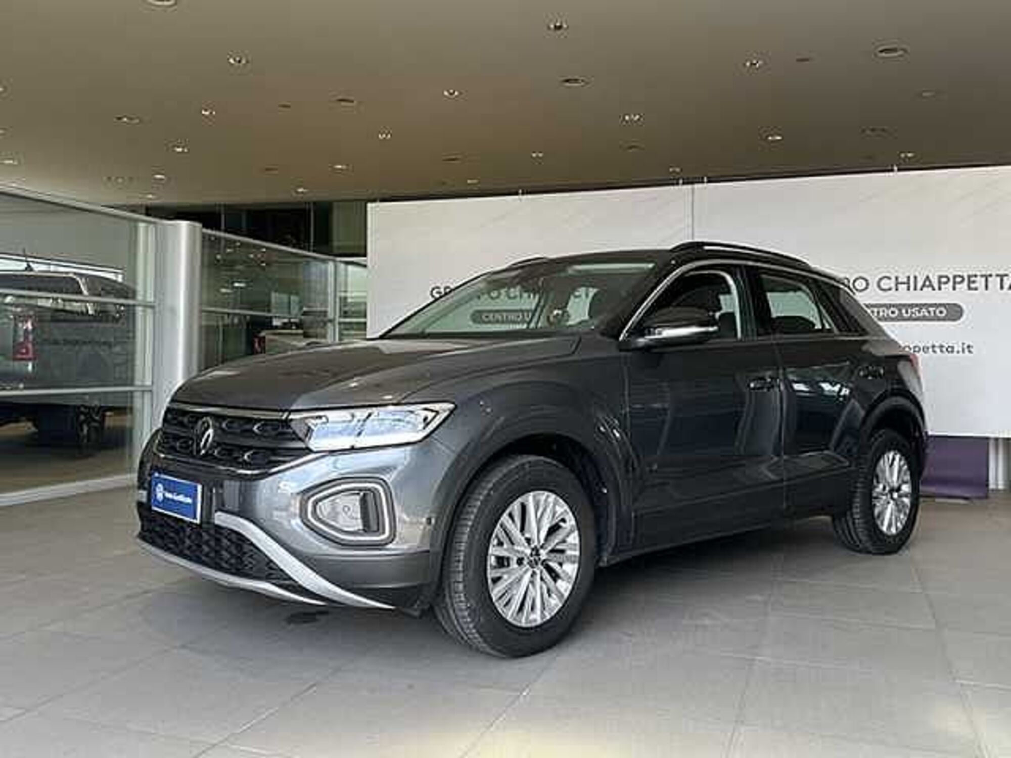 Volkswagen T-Roc 1.5 tsi Life dsg del 2023 usata a Rende