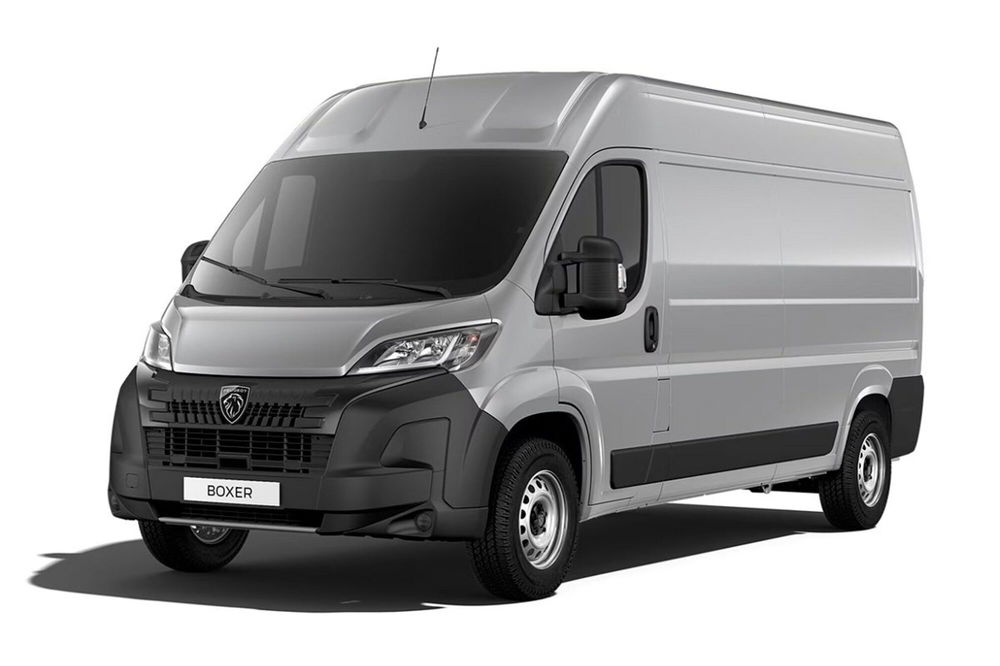 Peugeot Boxer Furgone nuova a Varese