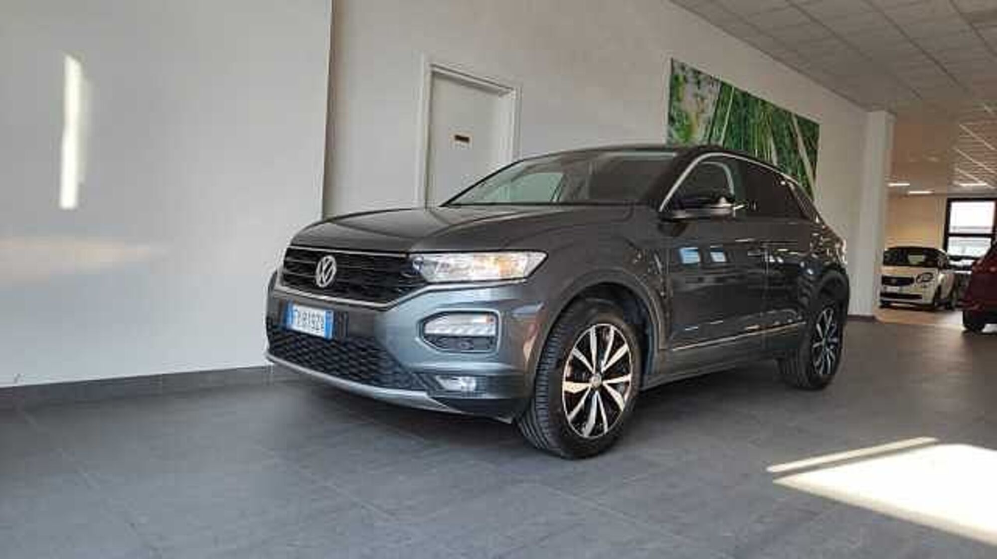 Volkswagen T-Roc 1.0 TSI 115 CV Style BlueMotion Technology  del 2019 usata a Empoli