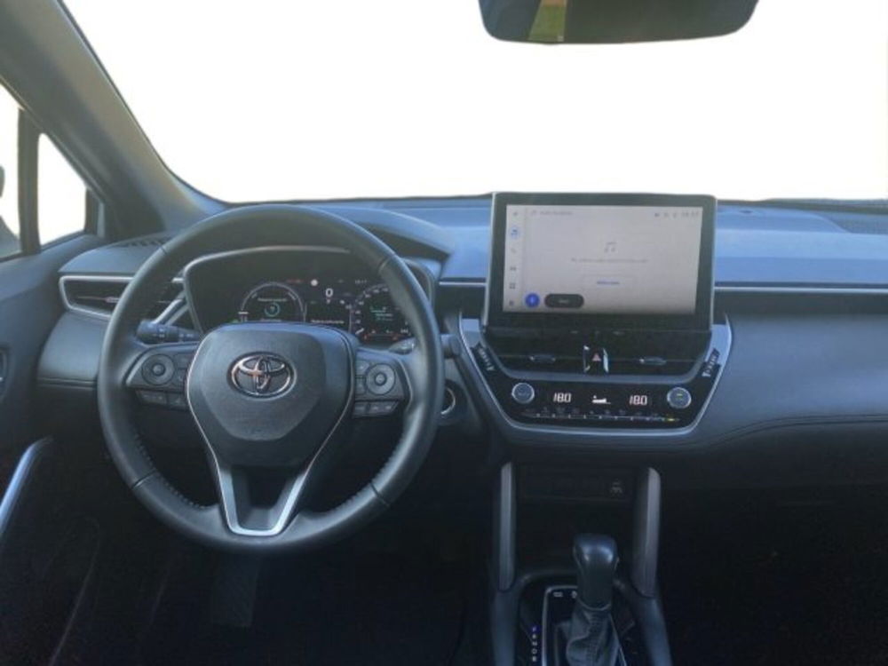 Toyota Corolla Cross Hybrid usata a Vercelli (9)