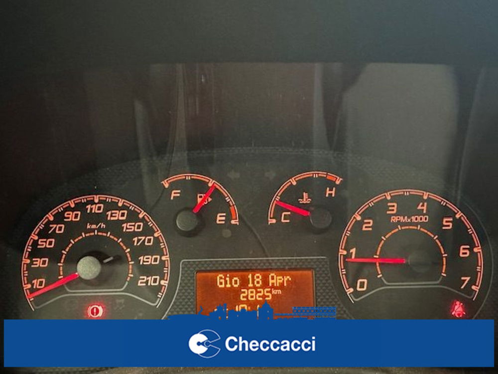 Fiat Fiorino nuova a Prato (9)